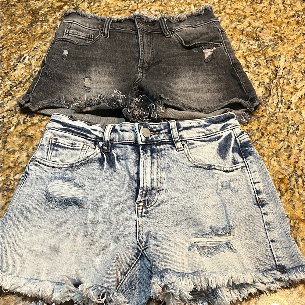 Trendy Frayed Hem Jean Shorts - Black and Light Blue